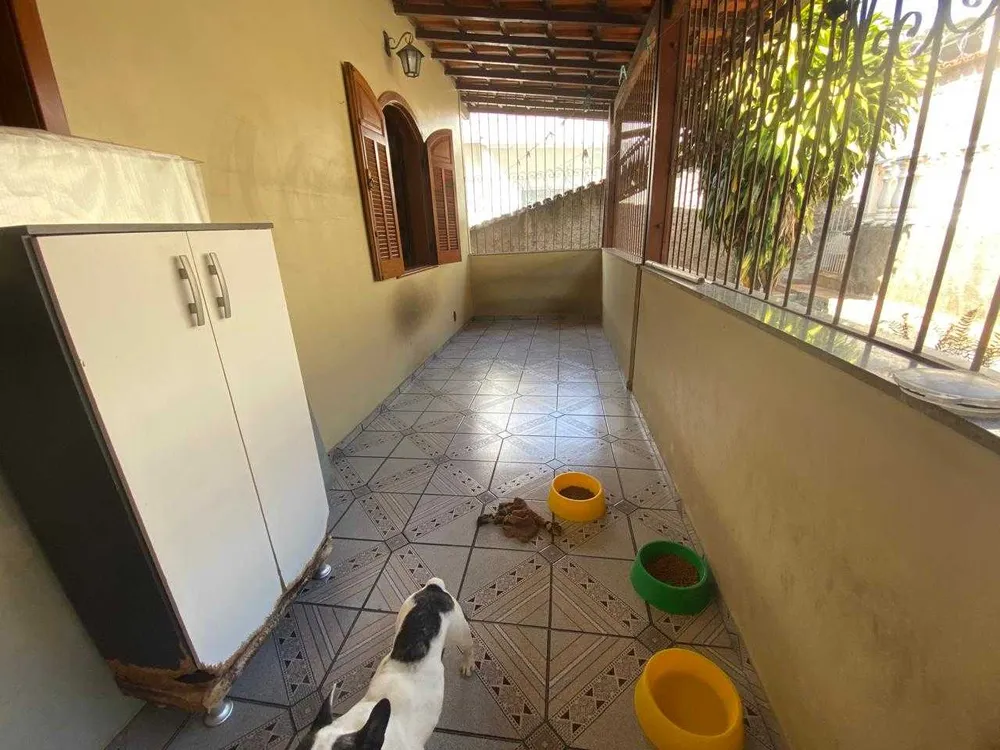 Casa, 3 quartos, 262 m² - Foto 4