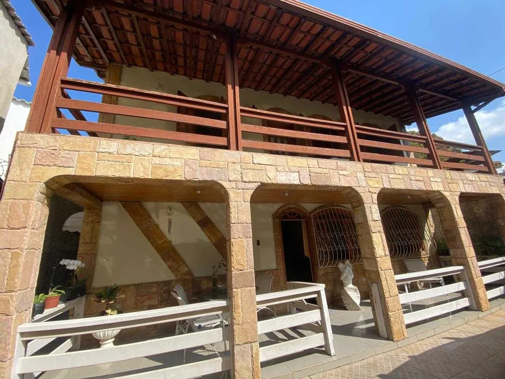 Casa, 3 quartos, 262 m² - Foto 2
