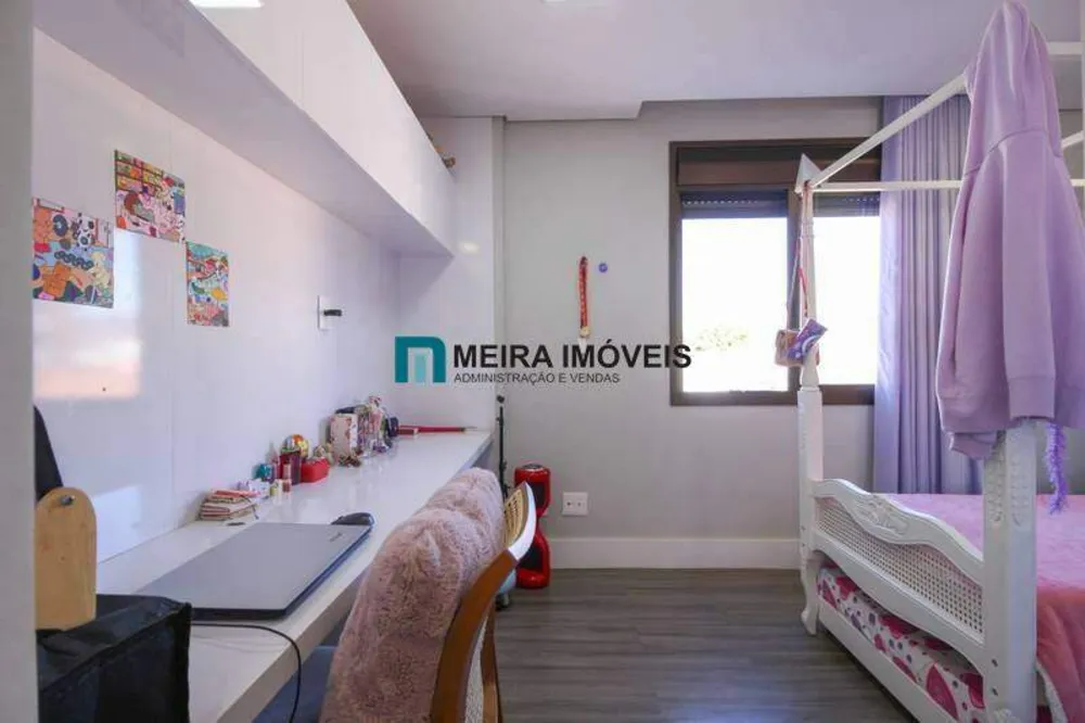 Cobertura, 3 quartos, 213 m² - Foto 11