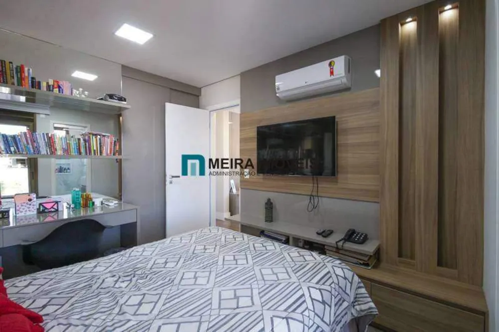 Cobertura, 3 quartos, 213 m² - Foto 8