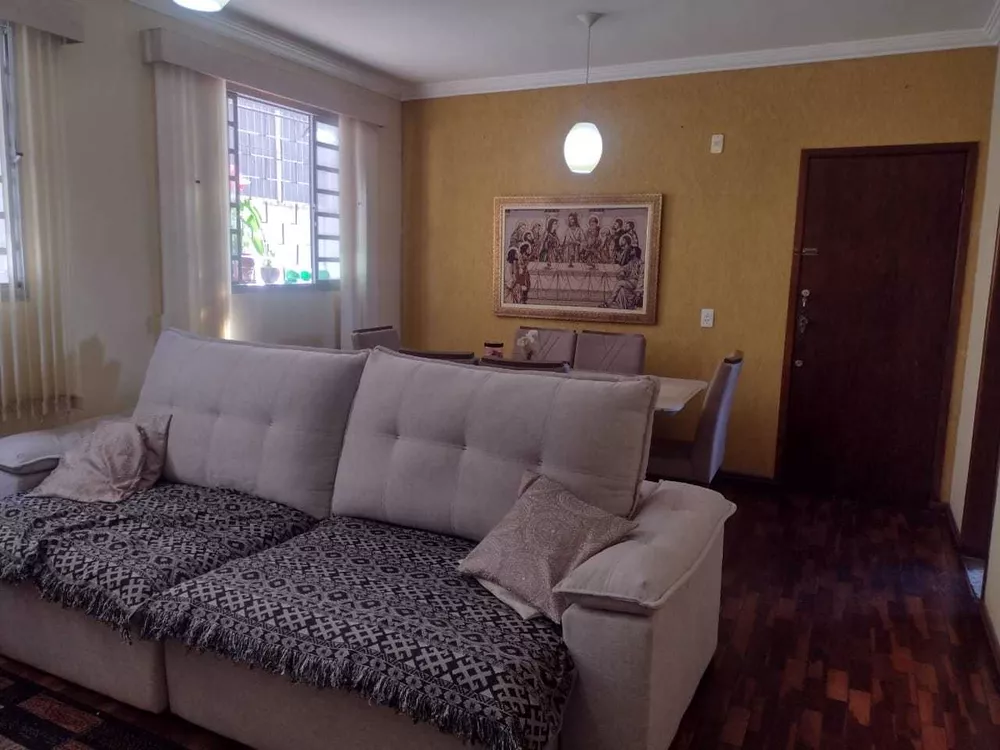 Apartamento à venda com 3 quartos, 95m² - Foto 2