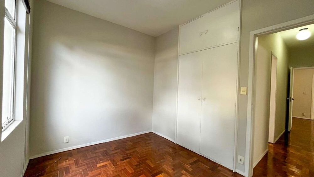 Apartamento à venda com 3 quartos, 95m² - Foto 7