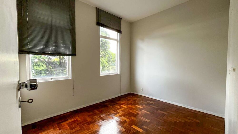 Apartamento à venda com 3 quartos, 95m² - Foto 5