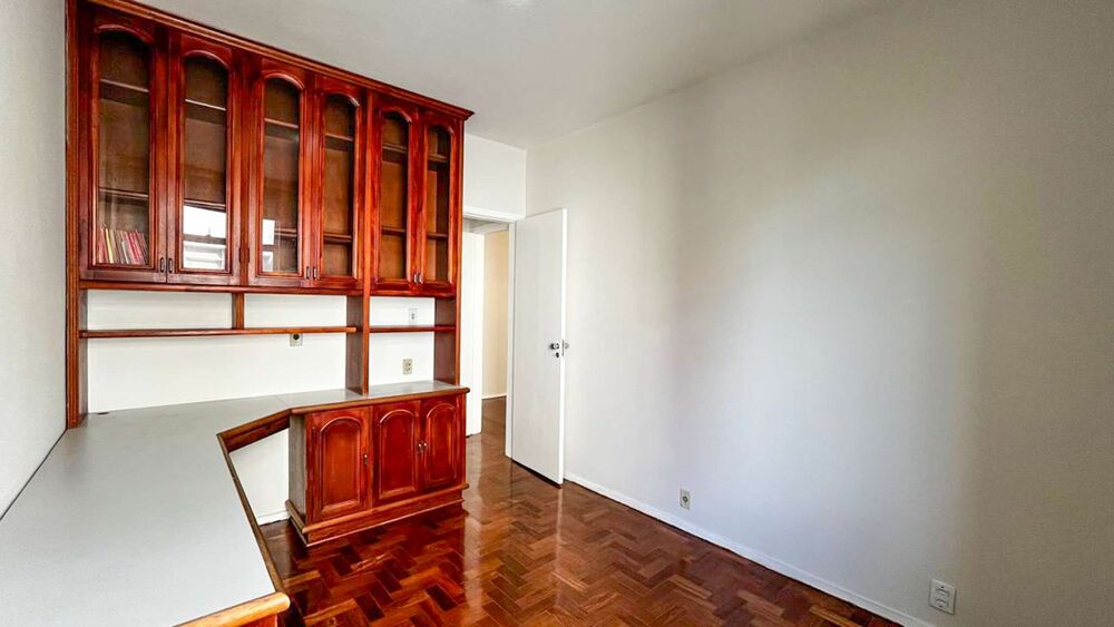 Apartamento à venda com 3 quartos, 95m² - Foto 19