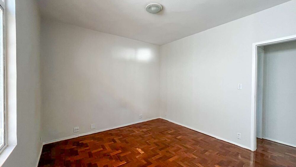 Apartamento à venda com 3 quartos, 95m² - Foto 10
