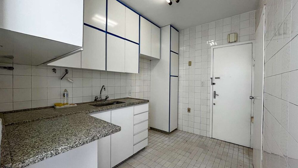 Apartamento à venda com 3 quartos, 95m² - Foto 21