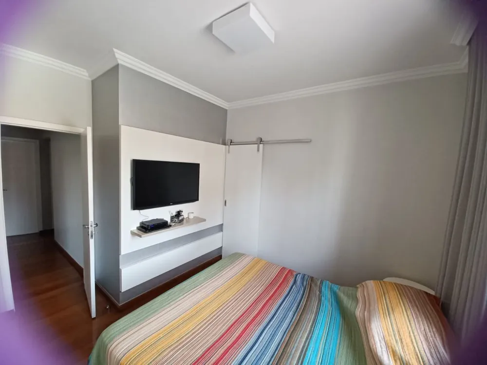Apartamento, 3 quartos, 202 m² - Foto 1