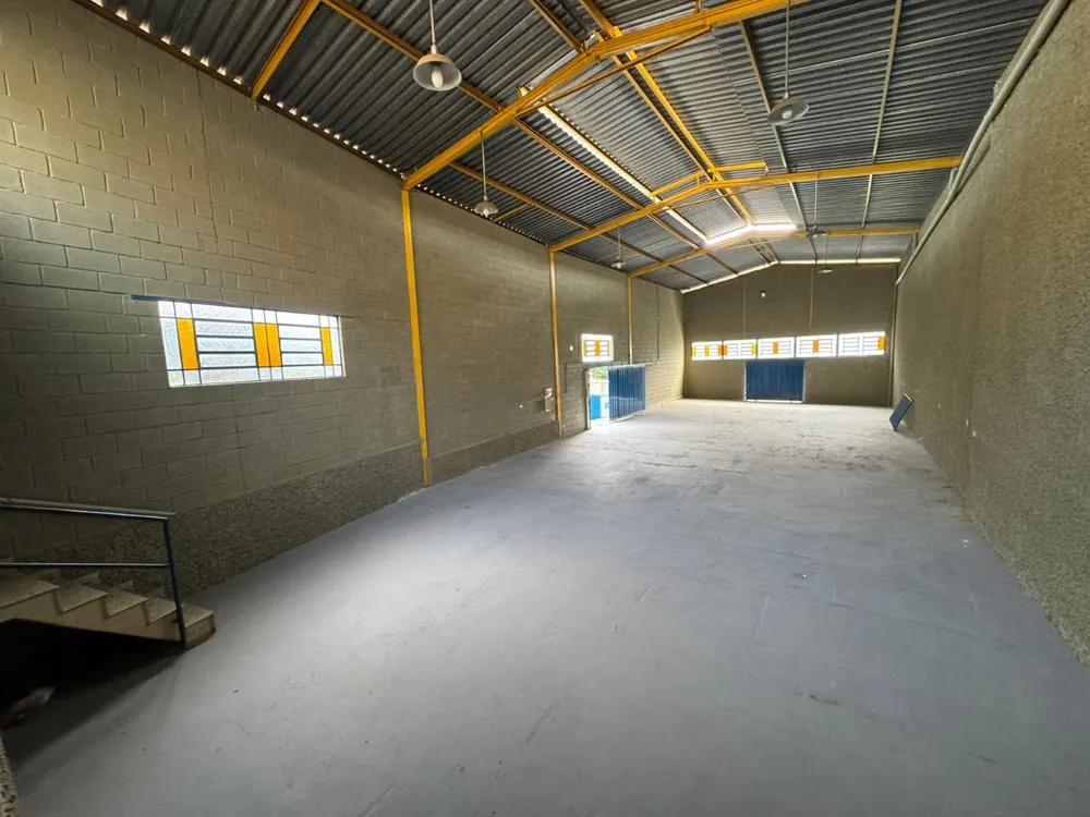 Depósito-Galpão, 397 m² - Foto 1