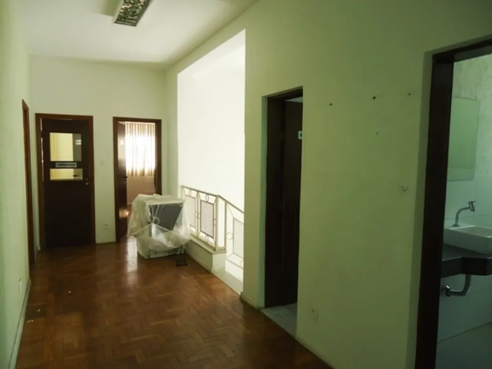Casa, 5 quartos, 249 m² - Foto 9