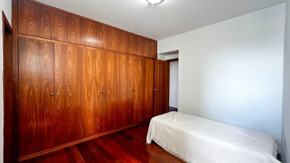 Apartamento à venda com 4 quartos, 182m² - Foto 8
