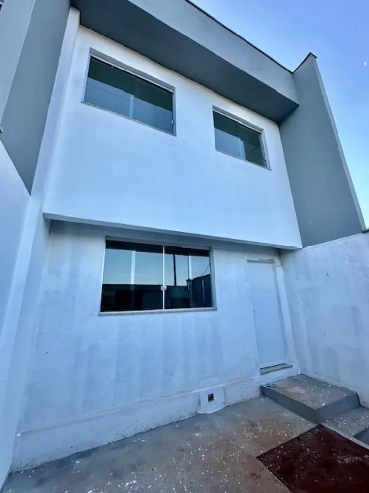 Casa, 3 quartos, 78 m² - Foto 1