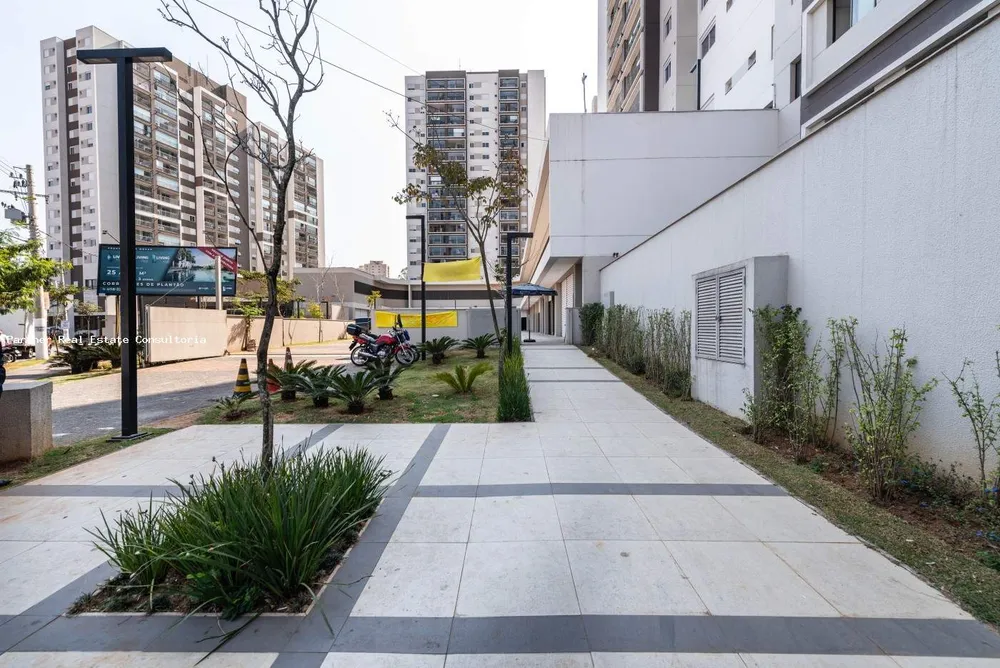 Loja-Salão, 1240 m² - Foto 1