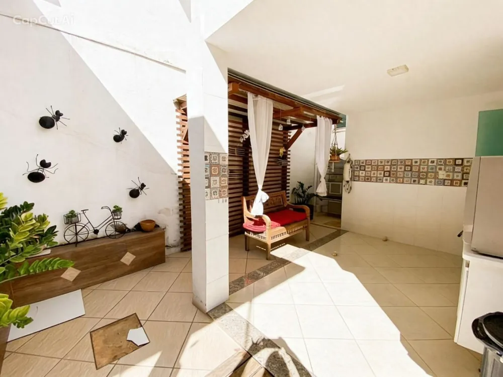 Casa, 3 quartos, 260 m² - Foto 1