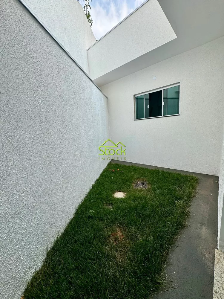 Casa à venda com 3 quartos, 235m² - Foto 16