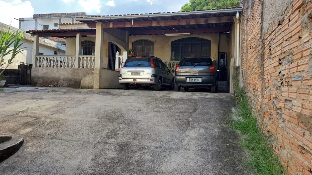 Casa, 3 quartos, 360 m² - Foto 1