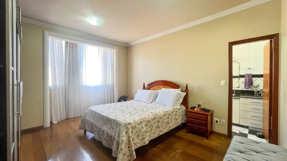Cobertura, 3 quartos, 227 m² - Foto 6