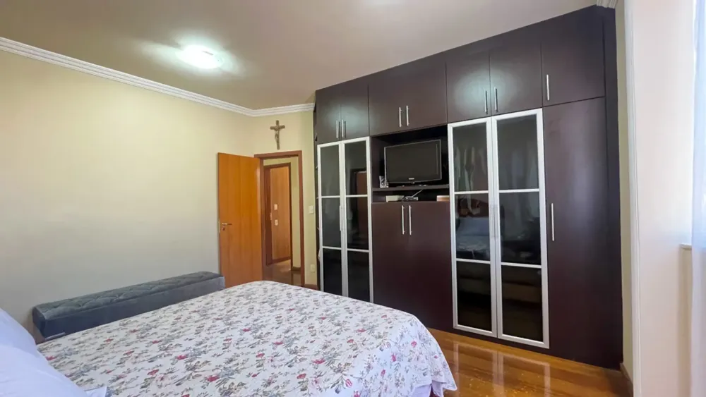 Cobertura, 3 quartos, 227 m² - Foto 4