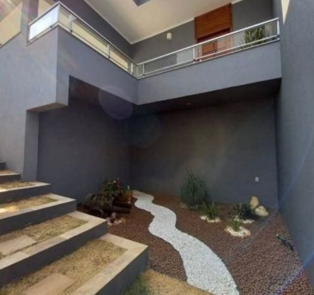 Casa à venda com 4 quartos, 313m² - Foto 9