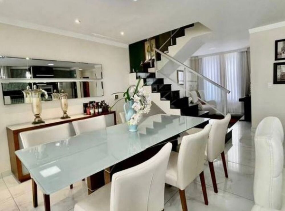 Casa à venda com 4 quartos, 313m² - Foto 7