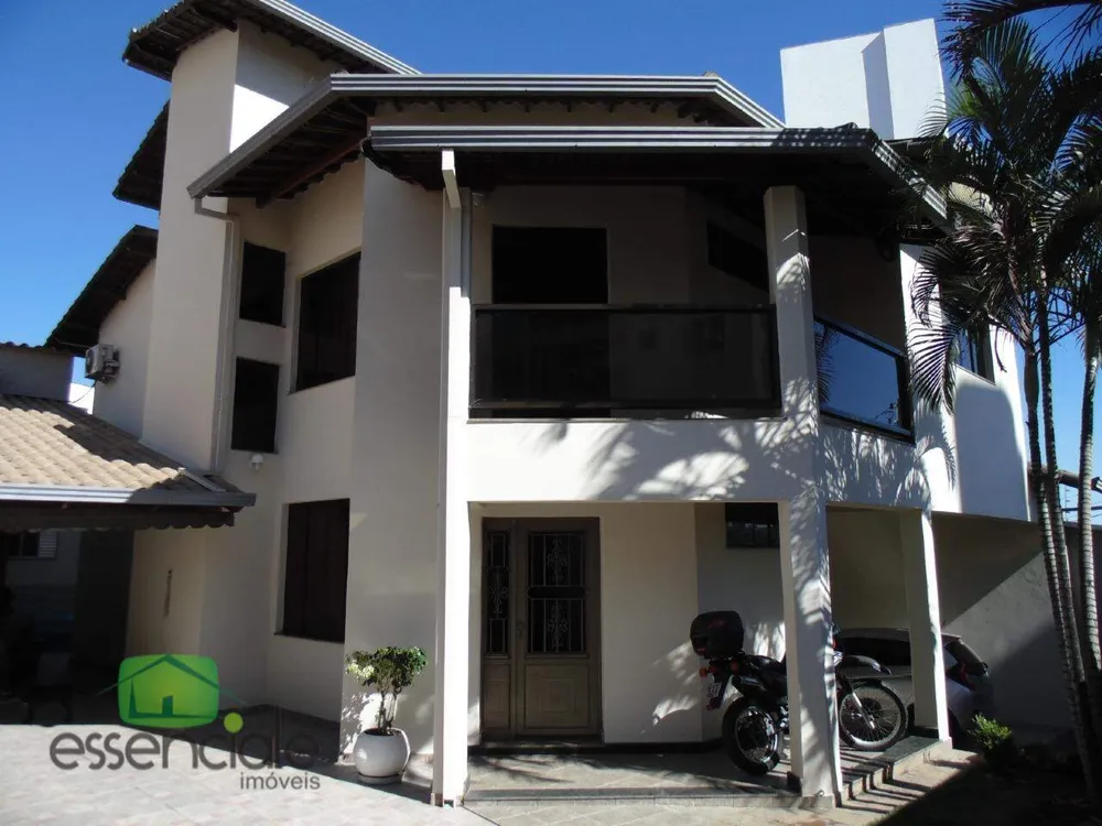 Casa, 5 quartos, 420 m² - Foto 2