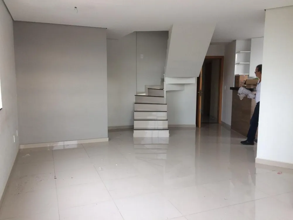 Cobertura, 3 quartos, 117 m² - Foto 2