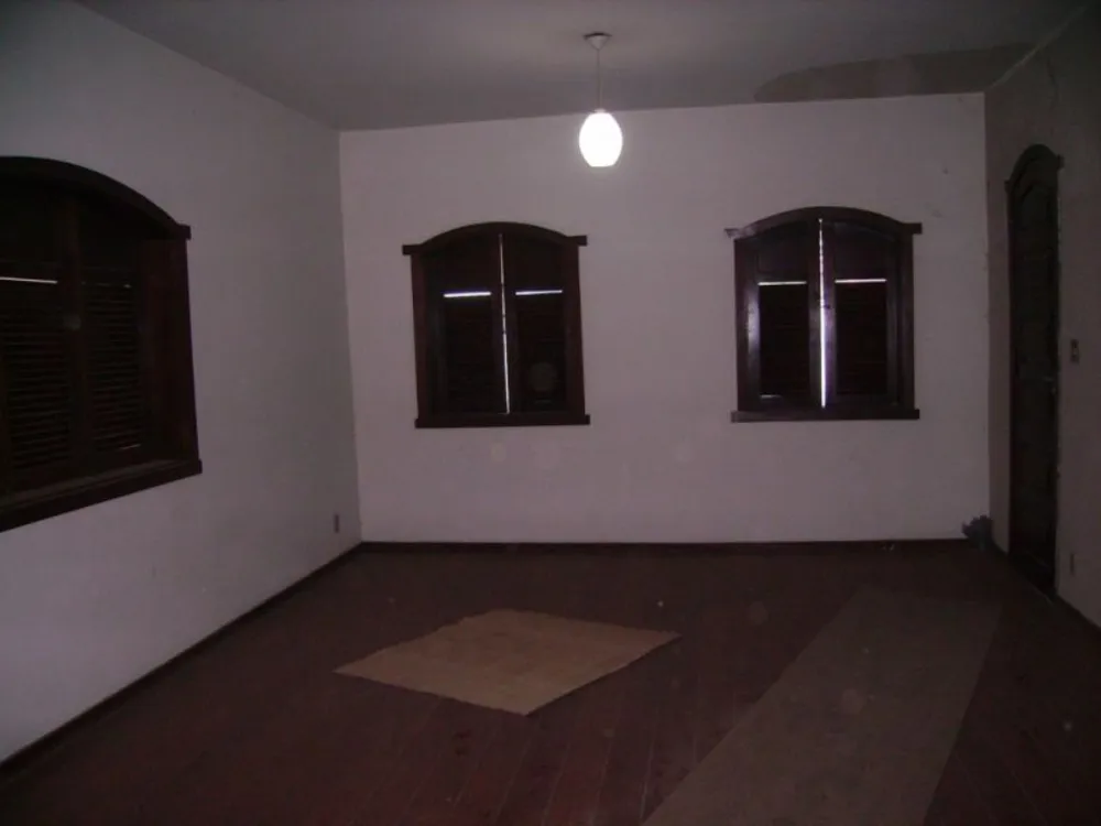 Casa, 4 quartos, 370 m² - Foto 2