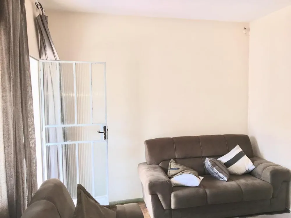 Casa, 2 quartos, 360 m² - Foto 2