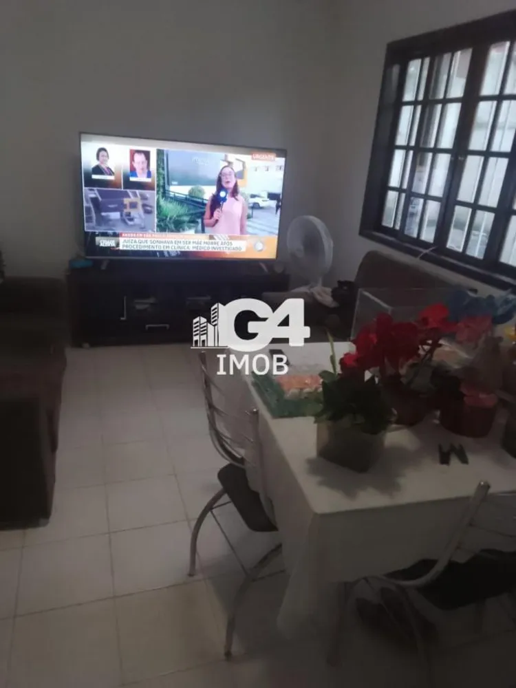 Casa, 2 quartos, 229 m² - Foto 1