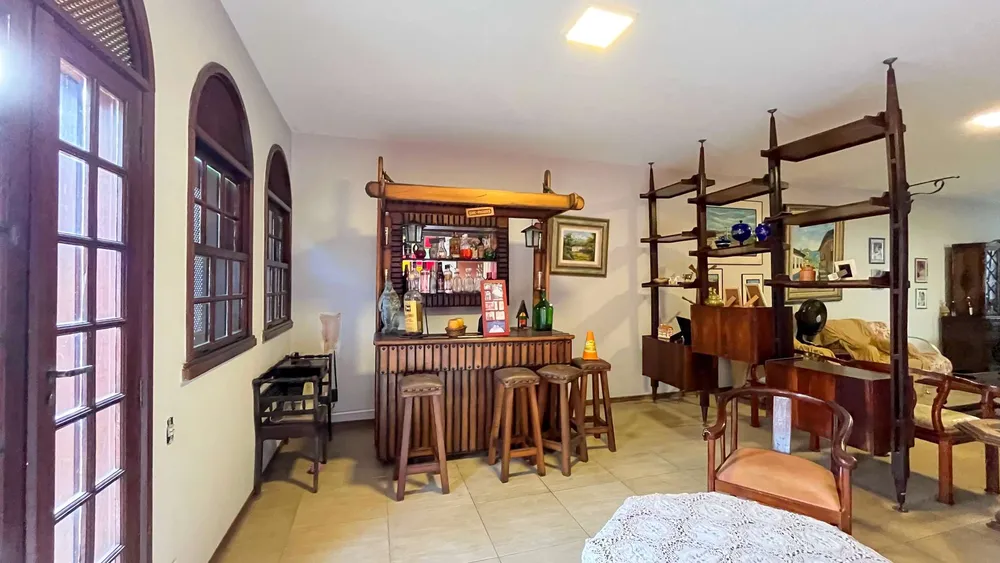 Casa, 7 quartos, 478 m² - Foto 1