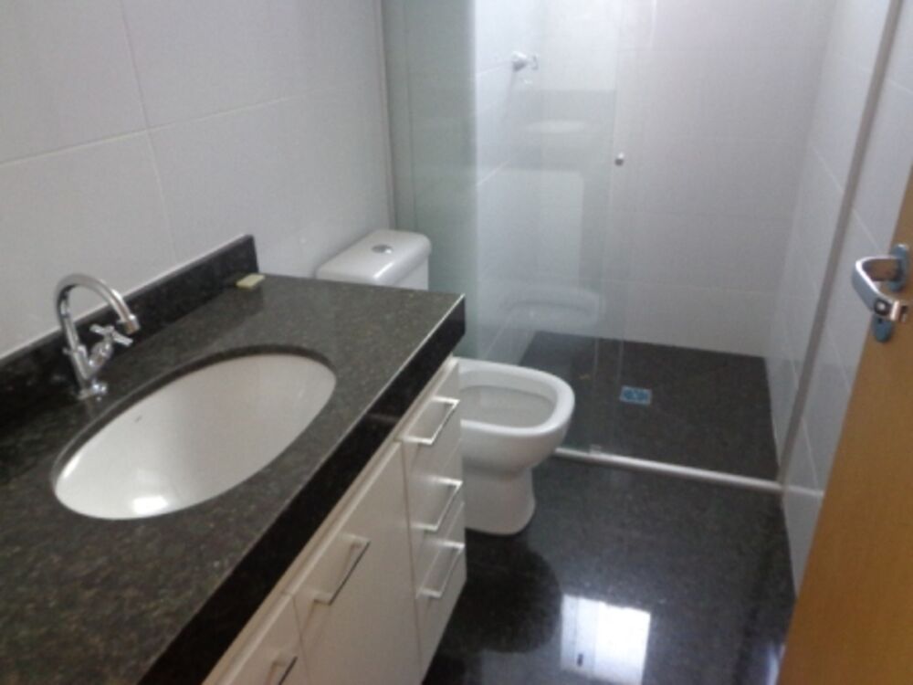 Apartamento para alugar com 3 quartos, 92m² - Foto 8