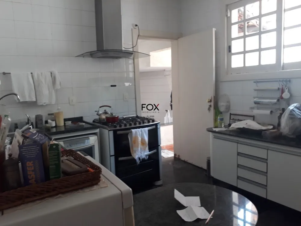 Casa, 3 quartos, 284 m² - Foto 11