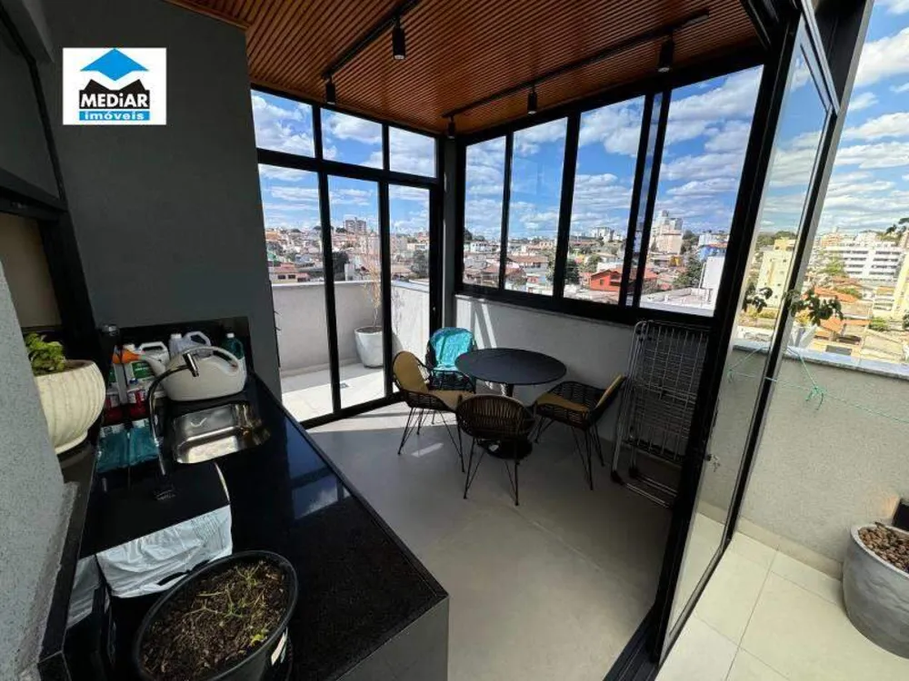 Cobertura, 3 quartos, 162 m² - Foto 2