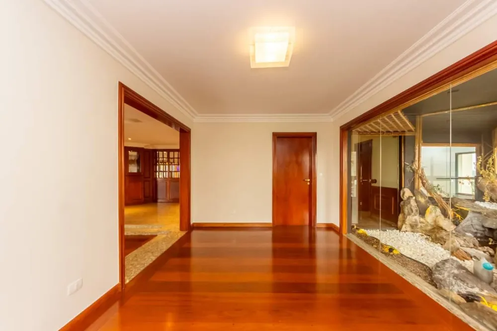 Apartamento, 3 quartos, 302 m² - Foto 1
