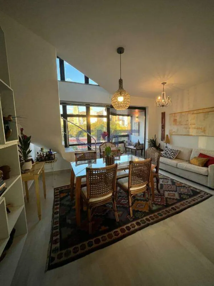 Cobertura, 3 quartos, 220 m² - Foto 4