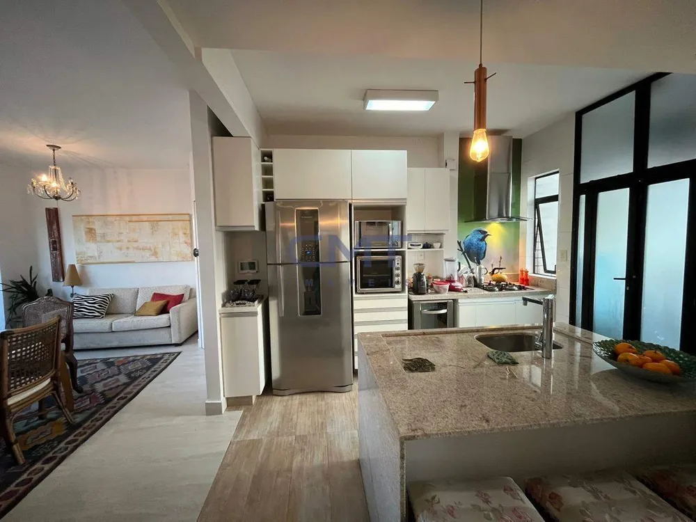 Cobertura, 3 quartos, 220 m² - Foto 1