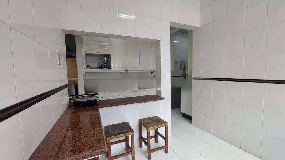 Apartamento à venda com 4 quartos, 263m² - Foto 14