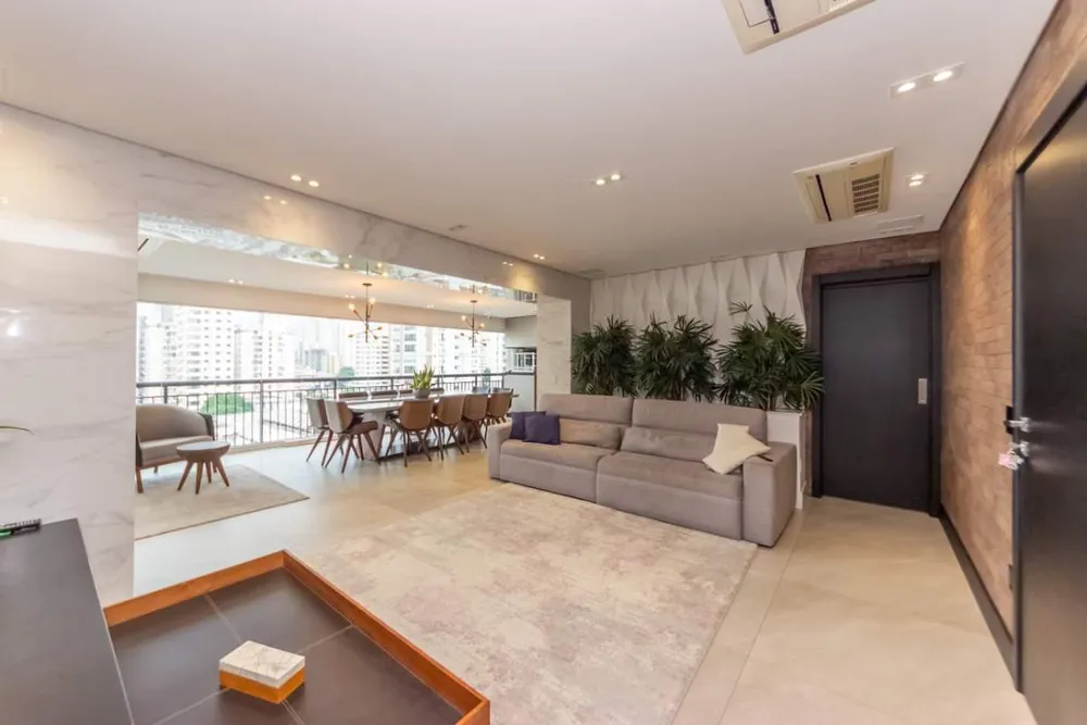 Apartamento, 3 quartos, 2597 m² - Foto 4