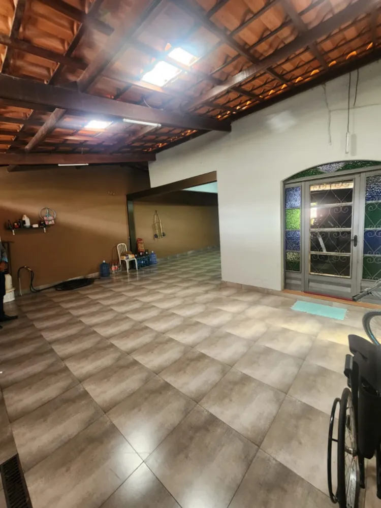 Casa, 3 quartos, 175 m² - Foto 2