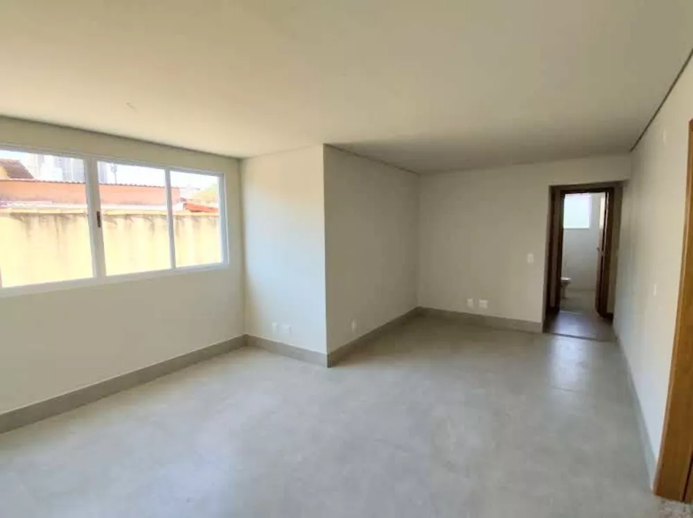 Cobertura à venda com 4 quartos, 166m² - Foto 2