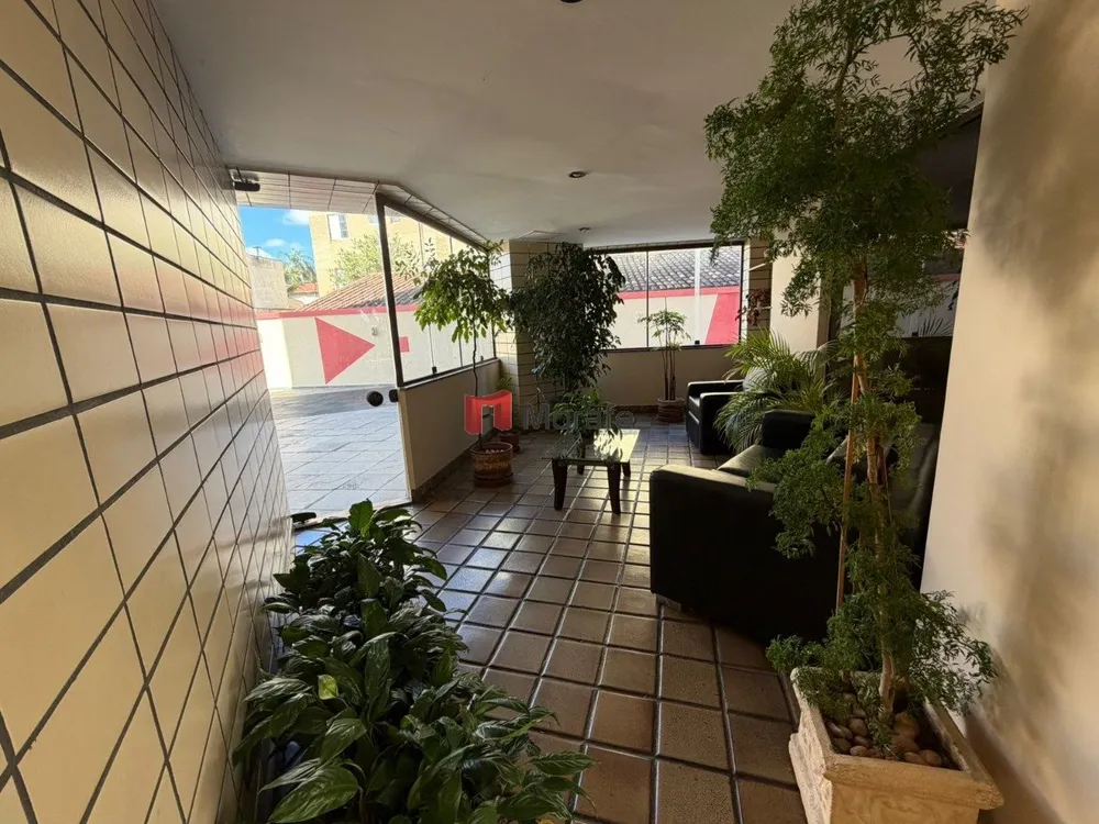 Apartamento, 4 quartos, 157 m² - Foto 2