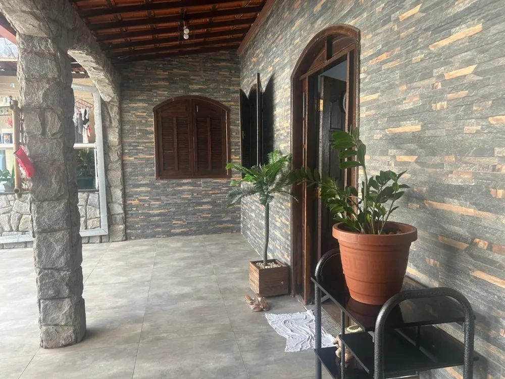 Casa, 3 quartos, 260 m² - Foto 1