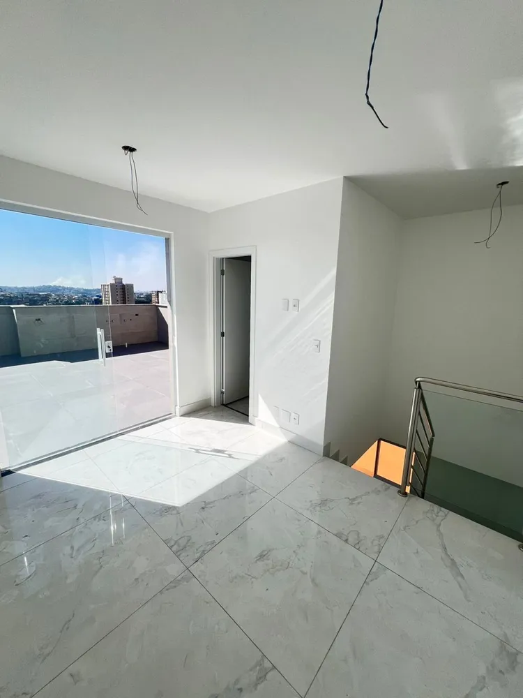Cobertura, 3 quartos, 130 m² - Foto 2