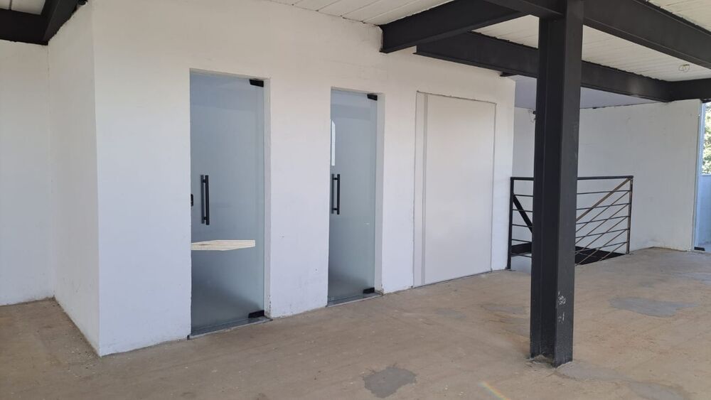 Depósito-Galpão-Armazém para alugar, 112m² - Foto 2