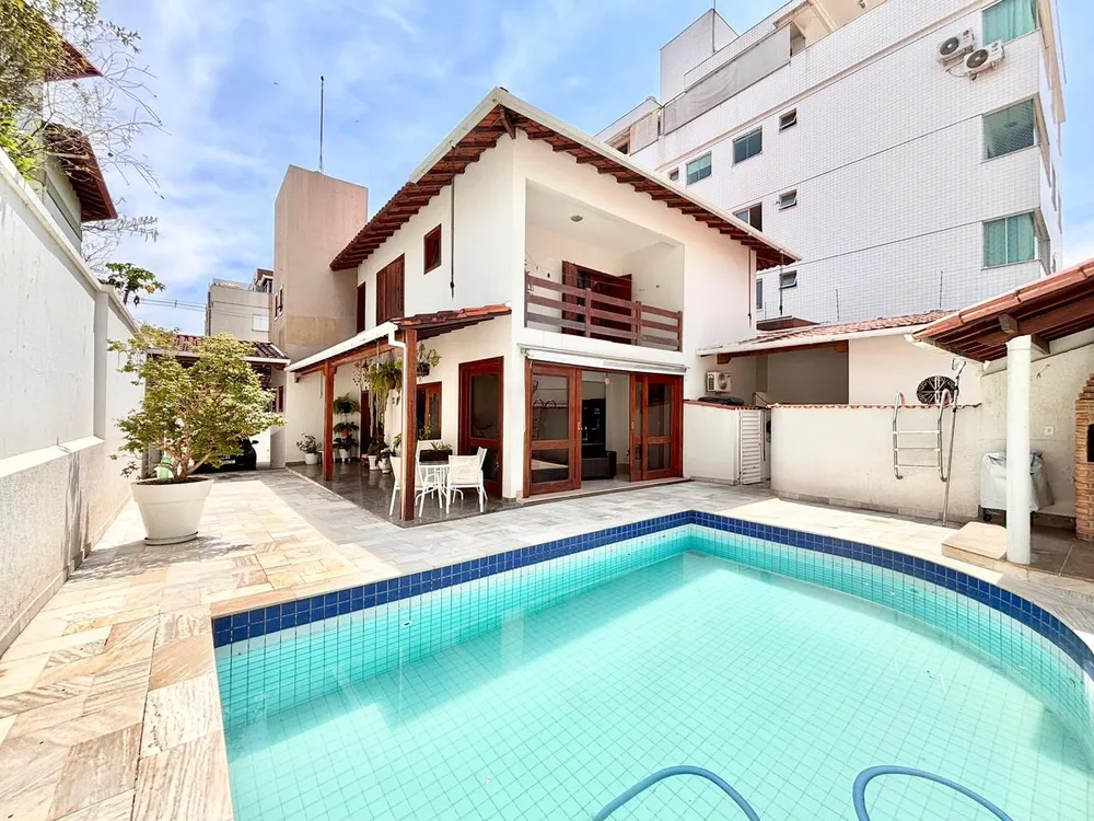 Casa, 5 quartos, 379 m² - Foto 2