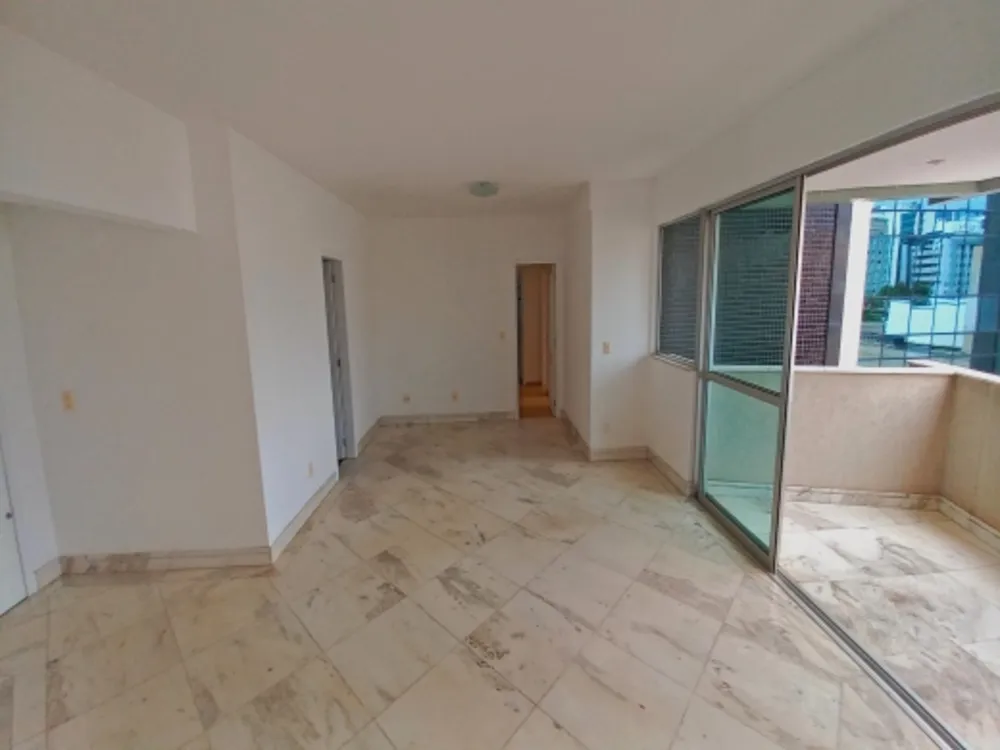 Apartamento, 3 quartos, 600 m² - Foto 2
