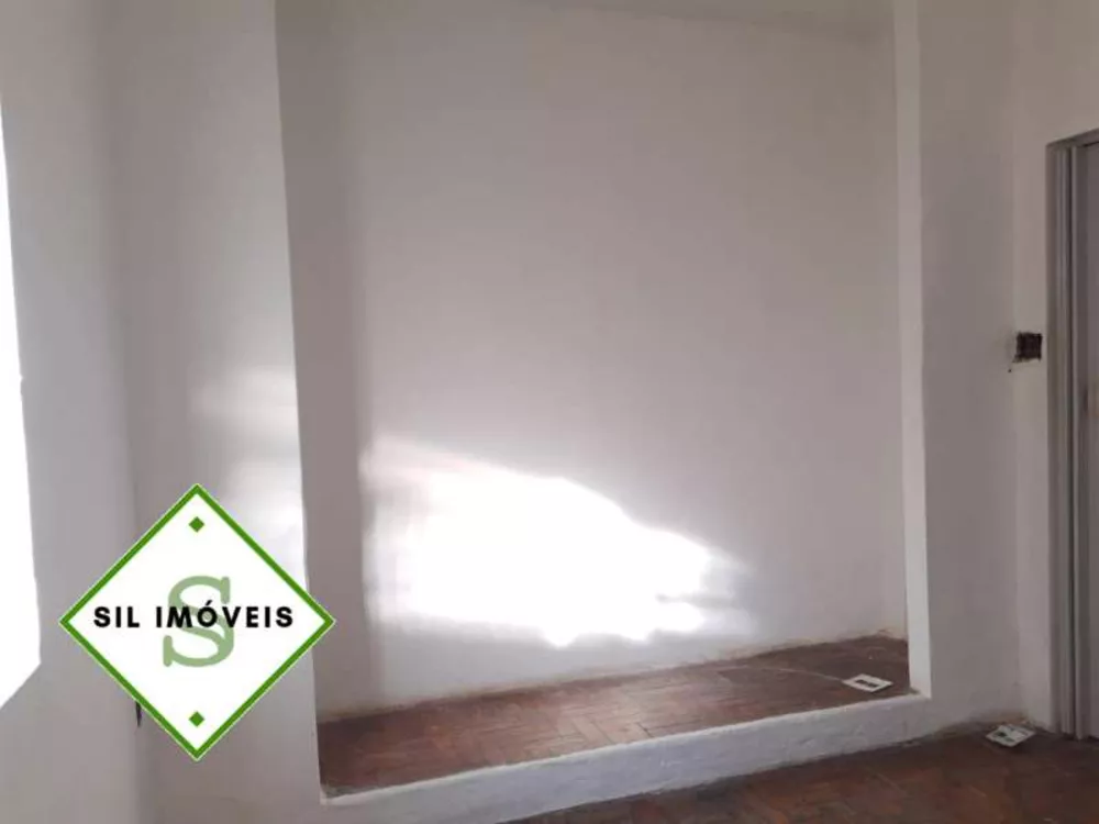 Casa à venda com 4 quartos, 169m² - Foto 10