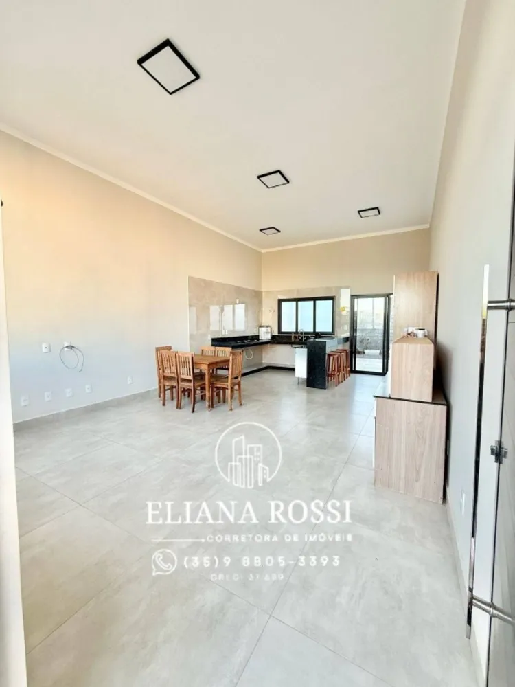 Casa, 3 quartos, 220 m² - Foto 6