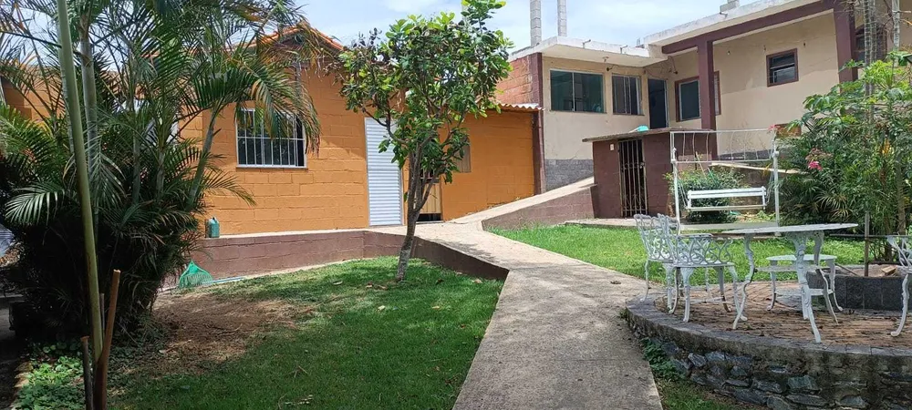 Chácara, 3 quartos, 2475 m² - Foto 4