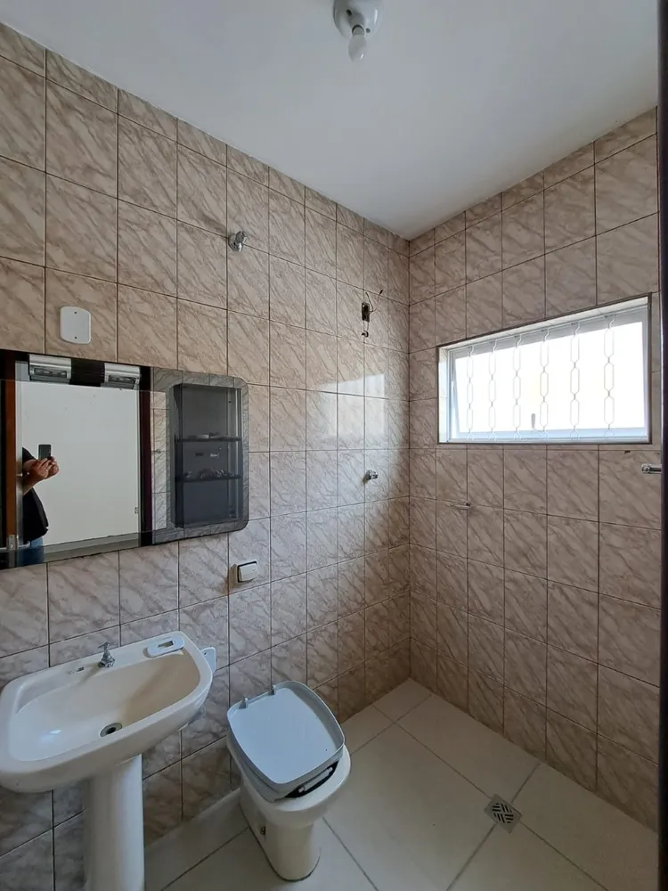 Casa, 3 quartos, 200 m² - Foto 3