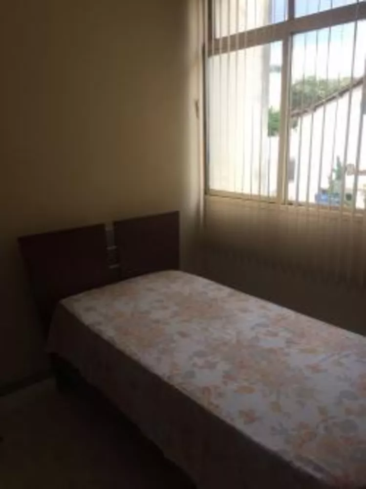 Apartamento à venda com 3 quartos, 180m² - Foto 5